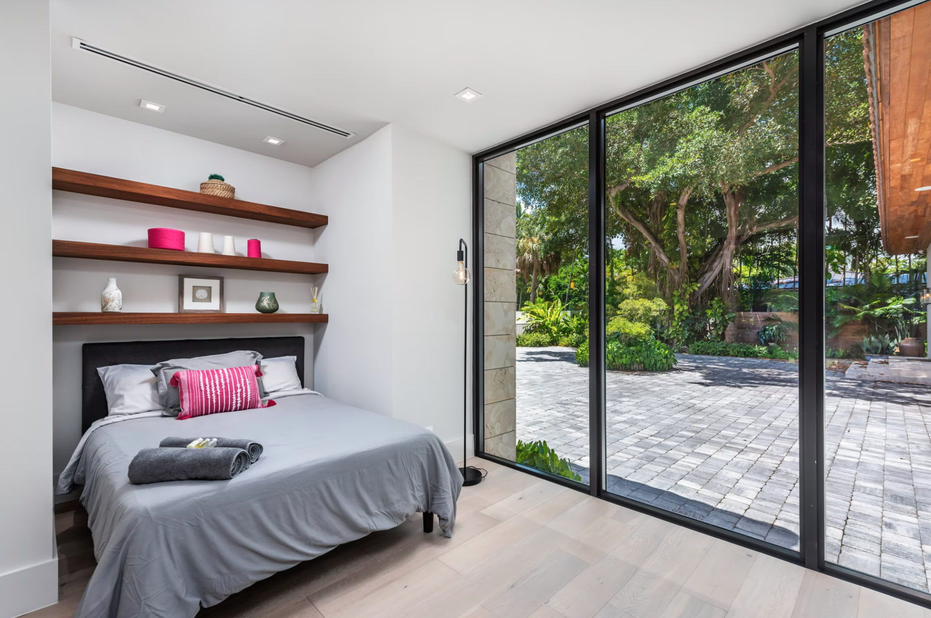 Myriad Villa - Image 35